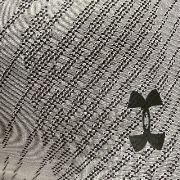 🌿Sale🌿 Under Armour Tech Heatgear Tee Men’s Size L T-Shirt Grey 1331729 040 - Picture 4 of 5